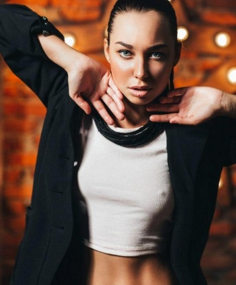 Анкета проститутки Екатеринка - город Новосельское, 24 года, №9838